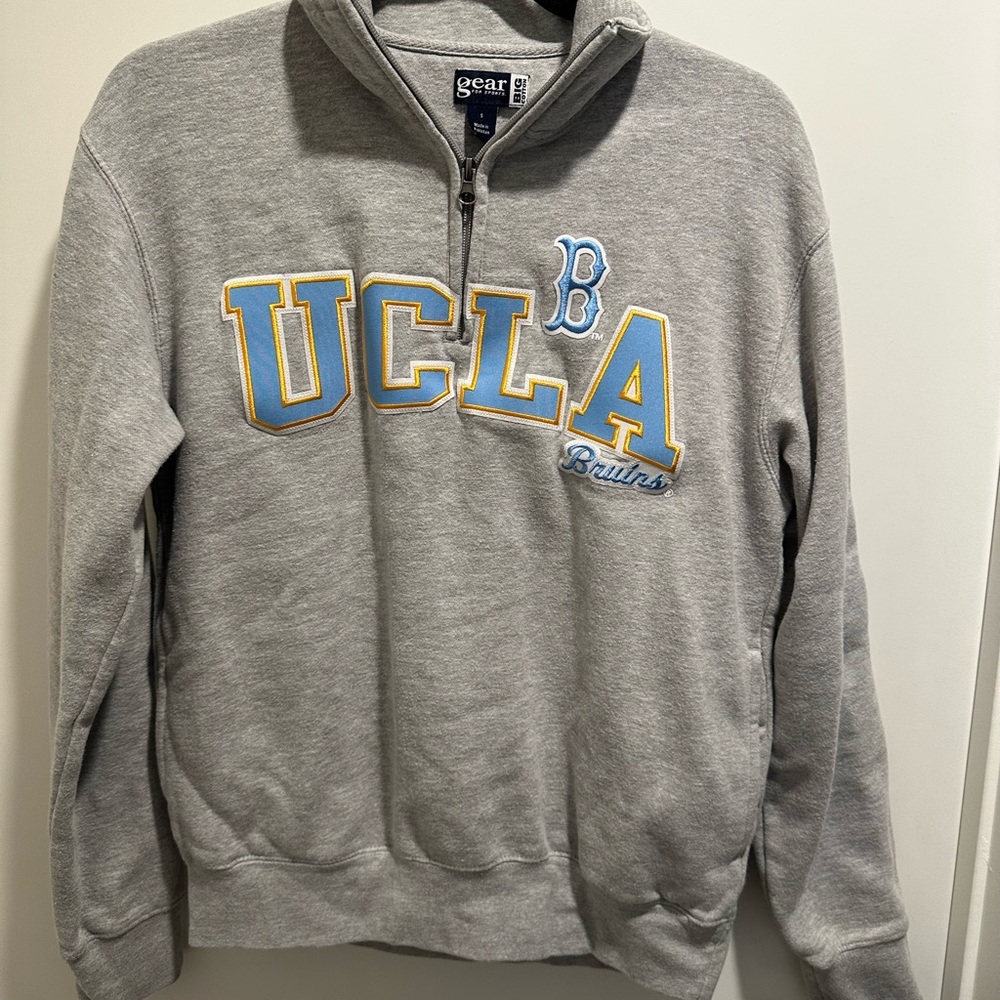 Women’s UCLA sweatshirt